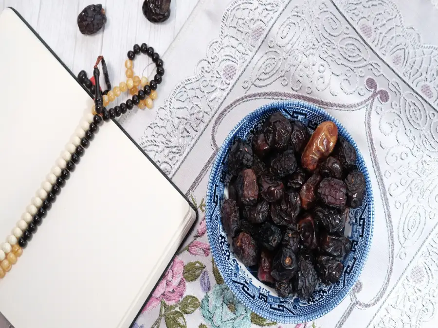 مقدار مناسب مصرف خرما در ماه رمضان چقدر است؟ 