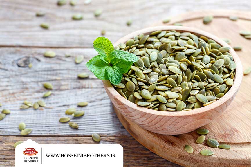 آیا تخمه کدو چرب است؟