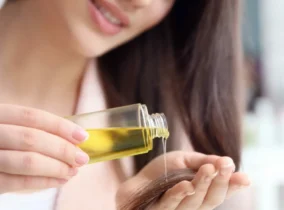 خواص روغن بادام تلخ برای مو + روش مصرف