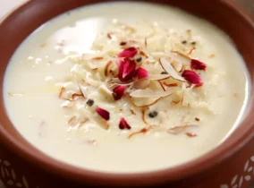 طرز تهیه فرنی