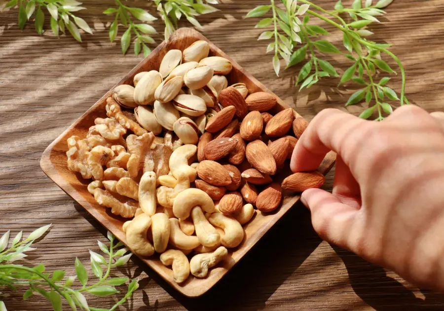 benefits-of-nuts-for-memory