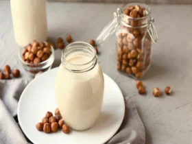 طرز تهیه شیر فندق خانگی