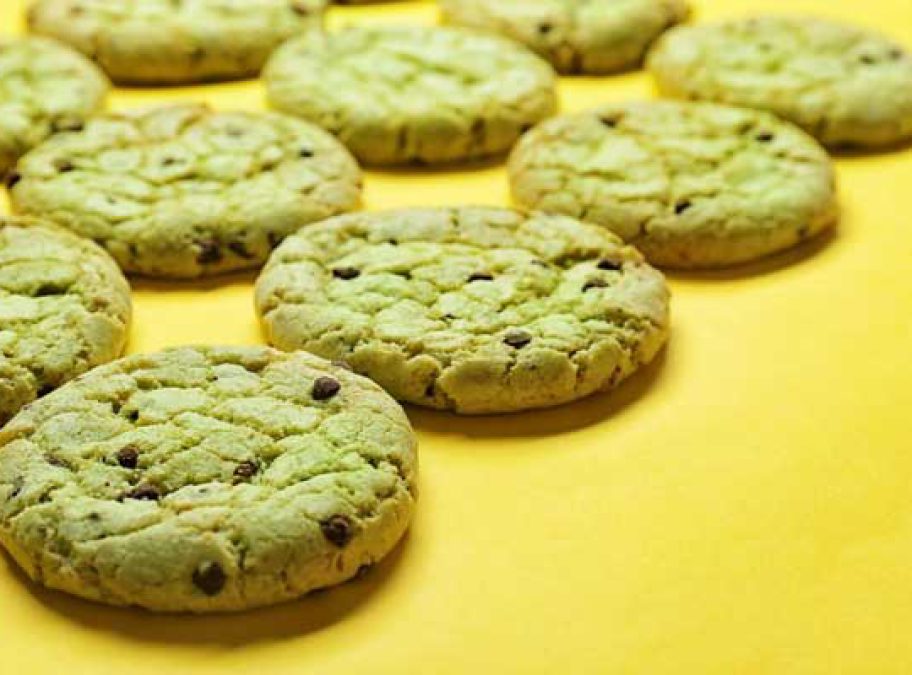 طرز تهیه کوکی پسته
