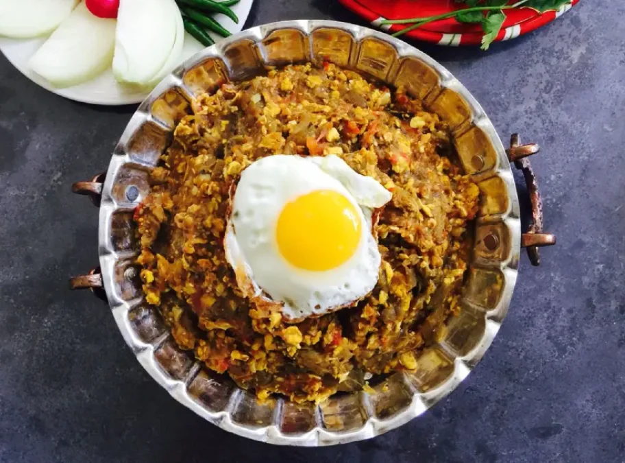 mirza-ghasemi's-cooking