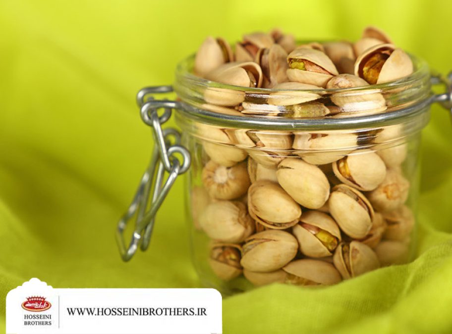 جلوگیری از کرم زدن پسته