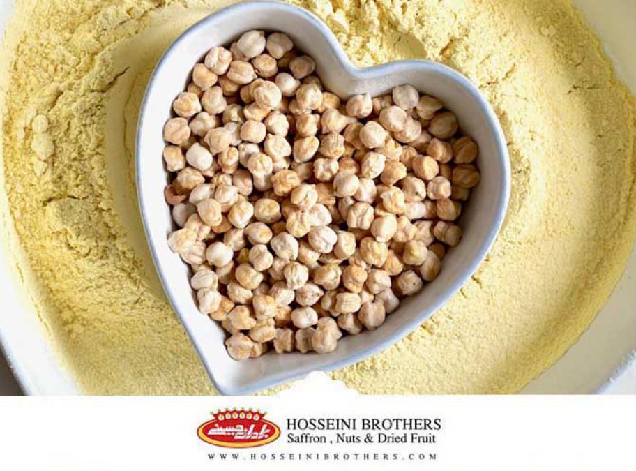طرز تهیه آرد نخودچی دو آتیشه سخت نیست.
